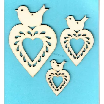 Dřevěné výřezy, SR01/1, PTÁČEK NA SRDÍČKU-velký, 6,5x10cm, 1ks