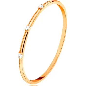 Prsten Prsten ve žlutém 14K zlatě - tři oddělené čiré zirkonky, jemné vroubky - Velikost: 52