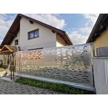 Plot FL BRÁNY Posuvná brána STANDARD, šířka 350 cm, výška 100 cm, bez lakování rámu, výplň Alstrip bez laku