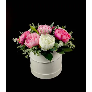 umělá květina Kyticky.cz Flower box pivoňka