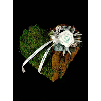 umělá květina Kyticky.cz Mechové srdce