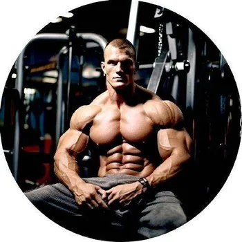 Jedlá dekorace na dort Jedlý papír svalovec v posilovně 19,5cm - PICTURE