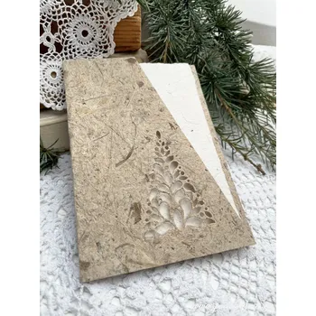 Pod Rukama Novoroční přání z ručního papíru - 121 Barevnost: PF s výřezem