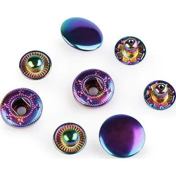 Kovové druky Ø15 mm na středně silné látky, duhové