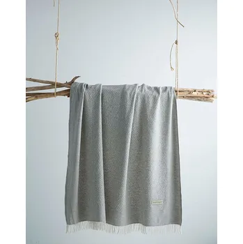 deka BC FABRICS LUXUSNÍ pléd CISSE sv. šedý 130 x 170 cm