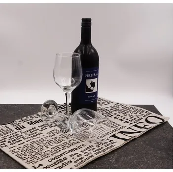 prostírání Prostírání Newspapers, 31 x 48 cm, černobílý