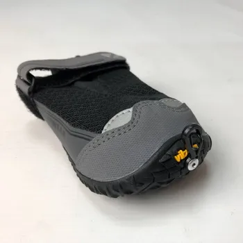 Ortocanis Botička k ortopedické pomůcce proti tahání tlapky při chůzi (knuckling) Velikost: M