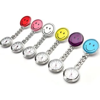 Hodinky Kovové připínací kapesní hodinky se smajlíkem nejen pro zdravotní sestru Fialová
