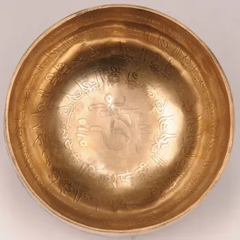 Tibetská mísa zdobená, gravírovaná 760 g - průměr 16 cm Om, ručně tepaná s paličkou a podložkou