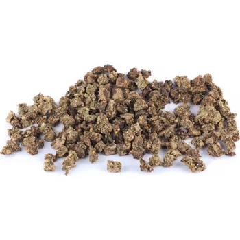 Pamlsek pro psa Krmiva Hulín Zvěřinové kostky sušené maso pro psy cca 10 mm 250 g