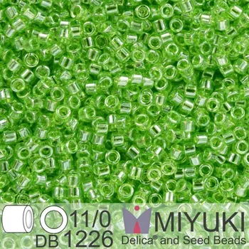 Korálek Korálky Miyuki Delica 11/0. Barva Tr Lime Luster DB1226. Balení 5g
