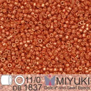 Korálek Korálky Miyuki Delica 11/0. Barva Duracoat Galvanized Pink Blush DB1837. Balení 5g.