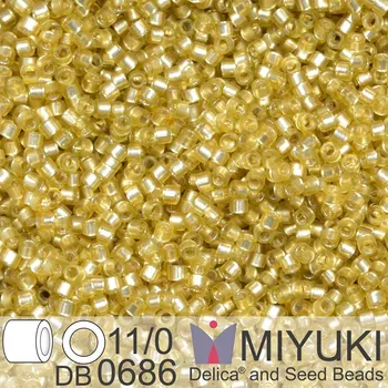 Korálek Korálky Miyuki Delica 11/0. Barva Dyed Semi-Frosted Silverlined Saffron DB0686. Balení 5g.
