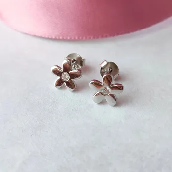 Náušnice Prstýnkárna Daisy stříbrné náušnice květinky se zirkonem AG 925 ≤ 1,3 g