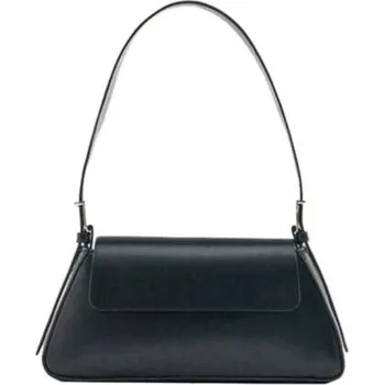 Kabelka Malá černá kabelka Barva: Černá