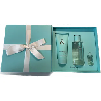 Parfém Tiffany & Co. Tiffany & Co. Tiffany & Love, SET: Parfumovaná voda 90ml + Parfumovaná voda 5ml + Tělové mléko 100ml Pre ženy Parfumovaná voda