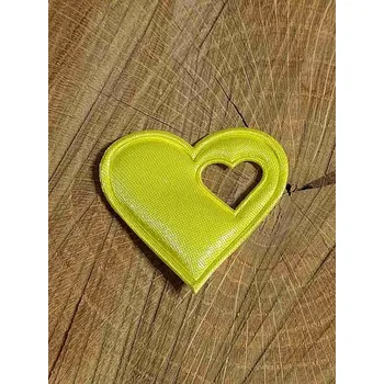 Nášivka Aplikace saténová srdce s malým uvnitř barva žlutá světlá