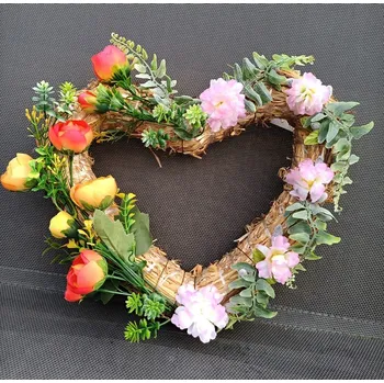 Slaměné srdce s květinami 1