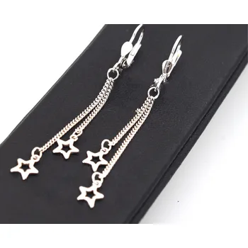 Náušnice Stříbrné řetízkové náušnice Hvězdička A – elegantní třpyt s jemnými hvězdami (Ag 925, rhodiované, visací design)