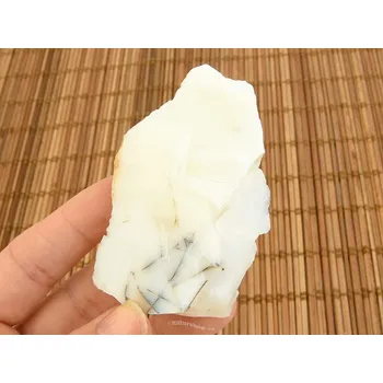 Sběratelství Opál bílý surový z Brazílie 73g