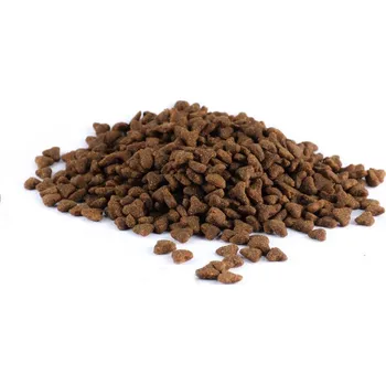 Krmivo pro kočku BARDOG Cat Adult 32/18 pro aktivní kočky 2,5 kg