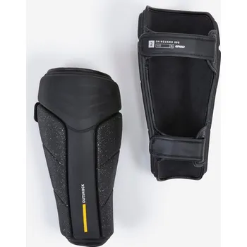 Chránič holeně pro bojový sport OUTSHOCK Ergonomické chrániče holeně 500 S ČERNÁ