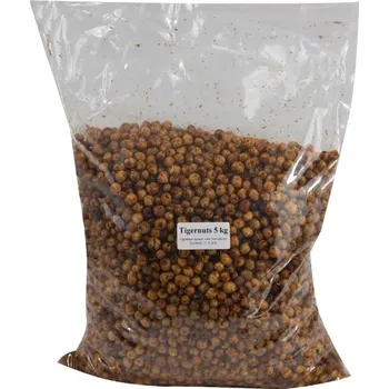 Návnadová surovina Carp Expert Vařený tygří ořech 5 kg