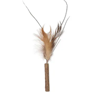 Hračka pro kočku MAGIC CAT Hračka Natural Fun dřívko s přírodními pírky 6 cm