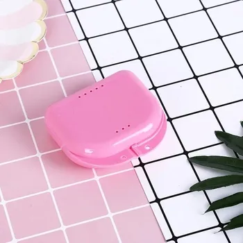 Úložný box Mini úložný box pro zubní protézy - Pink