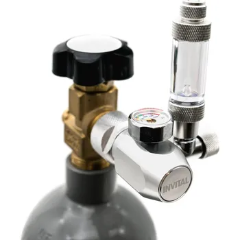 Hnojivo na vodní rostlinu CO2 set START s 2l lahví