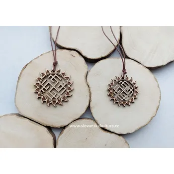 Přívěsek Přívěšek na krk: Svarožič Průměr přívěsku: Větší, Okraj přívěsku: Vyřezaný