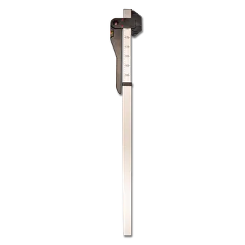 Věšák na sedlo a uzdečku Waldhausen Metr pro měření výšky koně