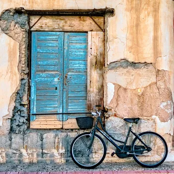 Plakát Plakát, Obraz - Old Window and Bicycle, George Digalakis