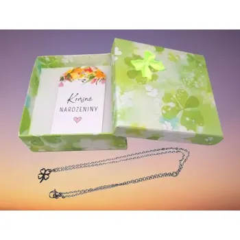 Přívěsek Čtyřlístek pro štěstí s chirurgickou ocelí v dárkové krabičce k narozeninám (s dárkovou kartičkou)