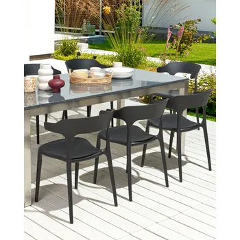 Sada 8 zahradních židlí Černý polypropylen Lehký plast odolný proti povětrnostním vlivům Vnitřní Venkovní Moderní Beliani