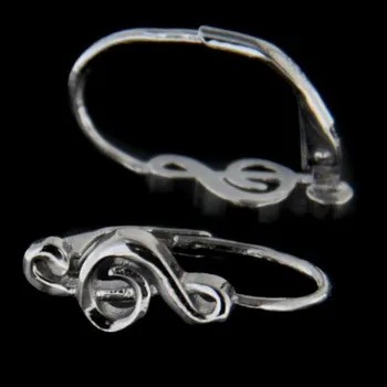 Náušnice Stříbrné náušnice s klasickým zapínáním