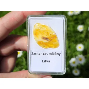 Přírodní kámen Jantar světle mléčný (Litva) 1,2g