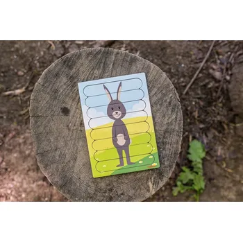Dřevěná hračka BeWooden Vkládačka zajíček Karlíček