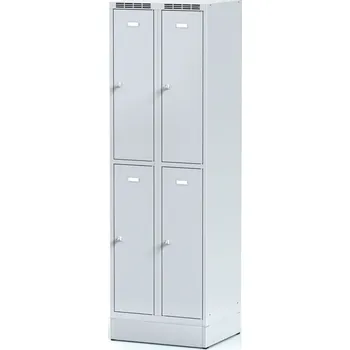 Šatní skříň Alfa 3 Kovová šatní skříňka S6 s úložnými boxy na soklu, 4 boxy, 1920 x 600 x 500 mm, otočný zámek, šedé dveře