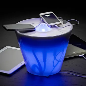 Lampička Rotaliana MultiPot+ multifunkční LED stolní lampa lesklá bílá 1 x 4,5 W LED bílá + 1 x 3,6 W LED RGB - Doprava zdarma