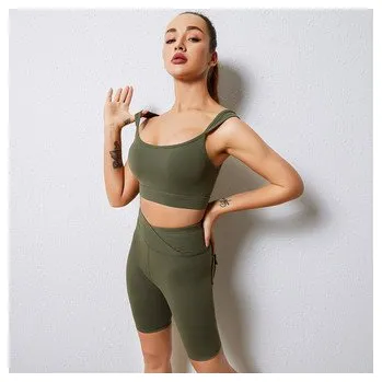 Sportovní set s krátkými legínami a kapsami, zelená S