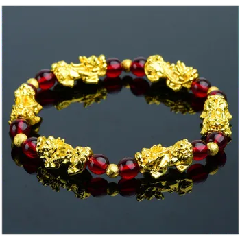 Náramek Feng Shui náramek s ochráncem Pi Yao (Pi Xiu) - tmavě červený Jadeit