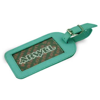 Světle modrá kožená visačka na zavazadlo