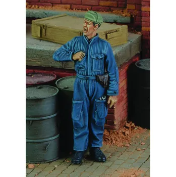 Plastikový model Royal Model 1/35 Italian Tanker No.2-WWII