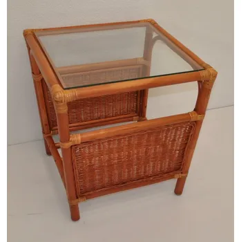 Konferenční stolek Ratanový stolek hranatý vyplétaný se sklem - Ratanový stolek hranatý vypletený se sklem, šhv= 50x50x55cm (barva viz foto)