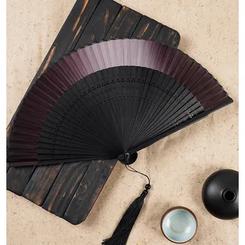 Karnevalový doplněk Flor de Cristal Vějíř dřevěný + saténový okraj - tmavě fialový