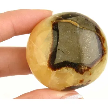 Přírodní kámen Septarie hladký kámen Madagaskar 89g