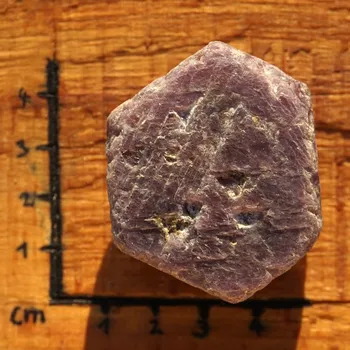 Přírodní kámen Rubín surový krystal, , skladem