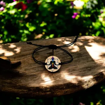 Náramek art-wood.cz Provázkový náramek - Čakry