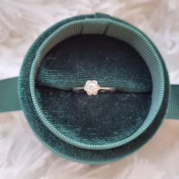 Prsten Stříbrný prsten kytička se zirkonem Julia - 51